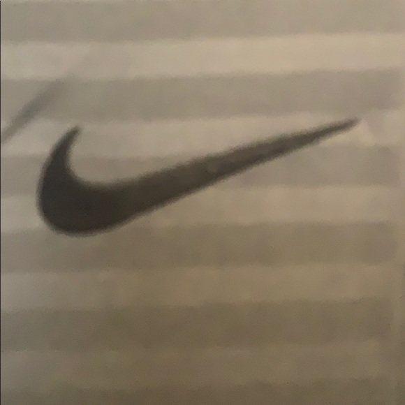 Men’s Nike Dri-Fit Polo Shirt Gray striped - Picture 6 of 7